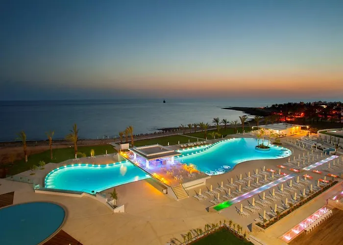 Paphos Five Star Hotels: Indulge in Luxury Accommodation in Cyprus