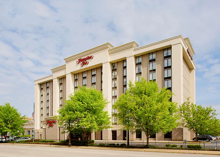 Your Ultimate Guide to Hotels Near Champions Park Louisville