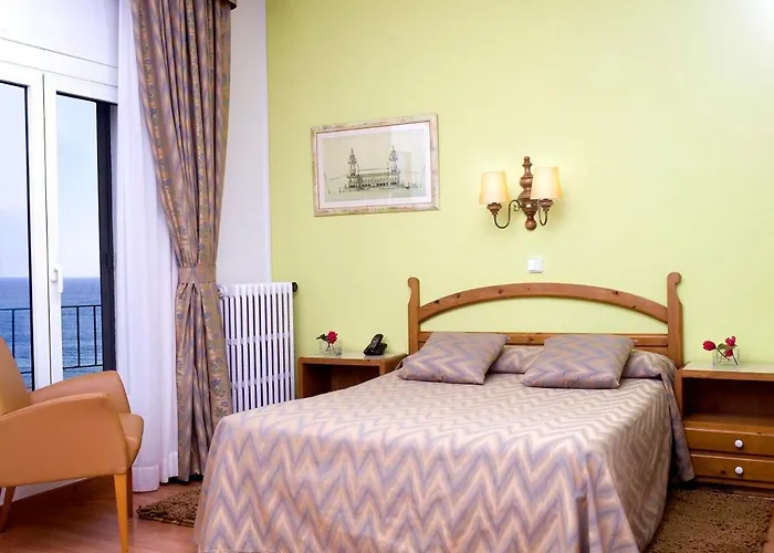 Los mejores hoteles baratos en Badalona